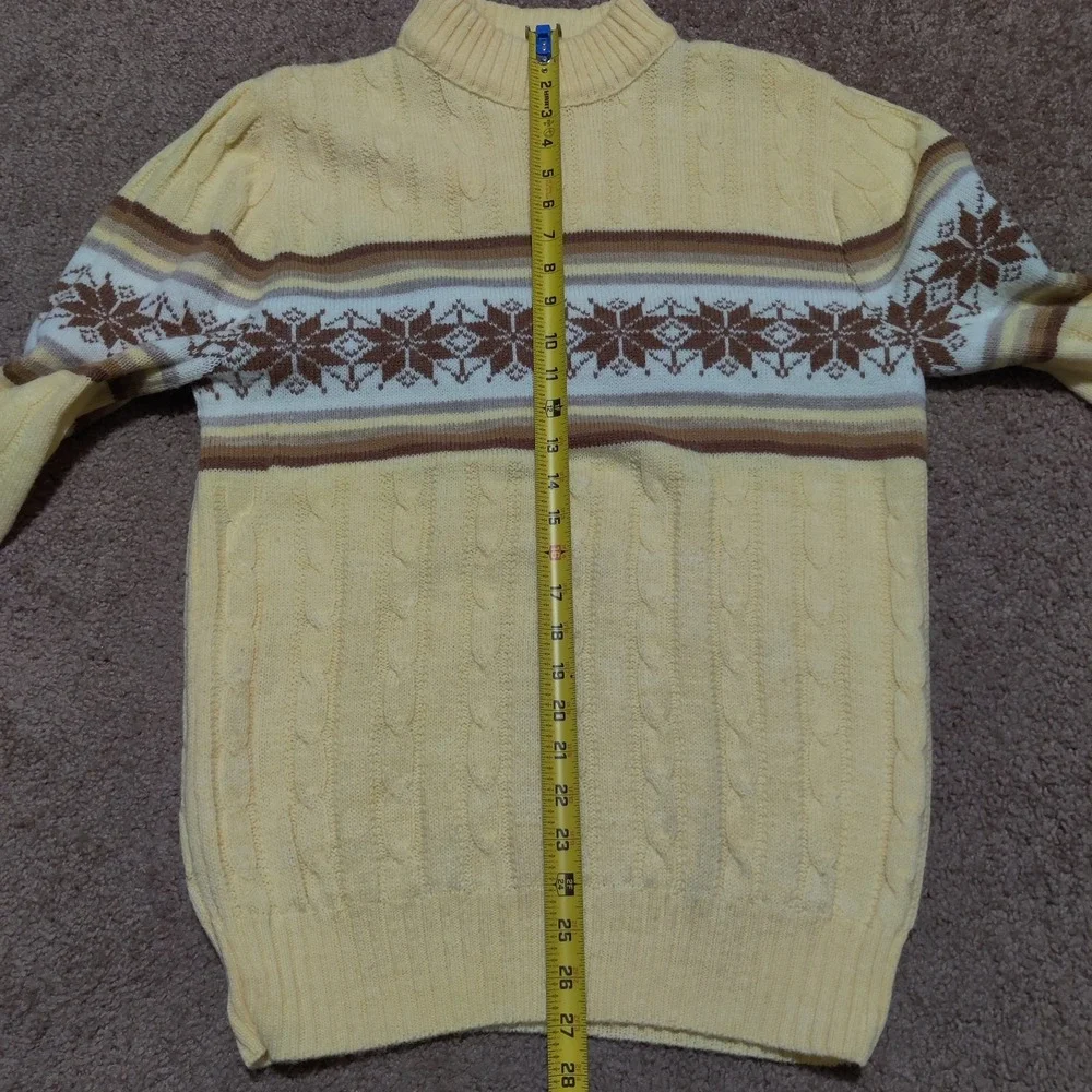 Jantzen Cable Knit Snowflake Sweater Women's Size M Yellow Made In USA Christmas